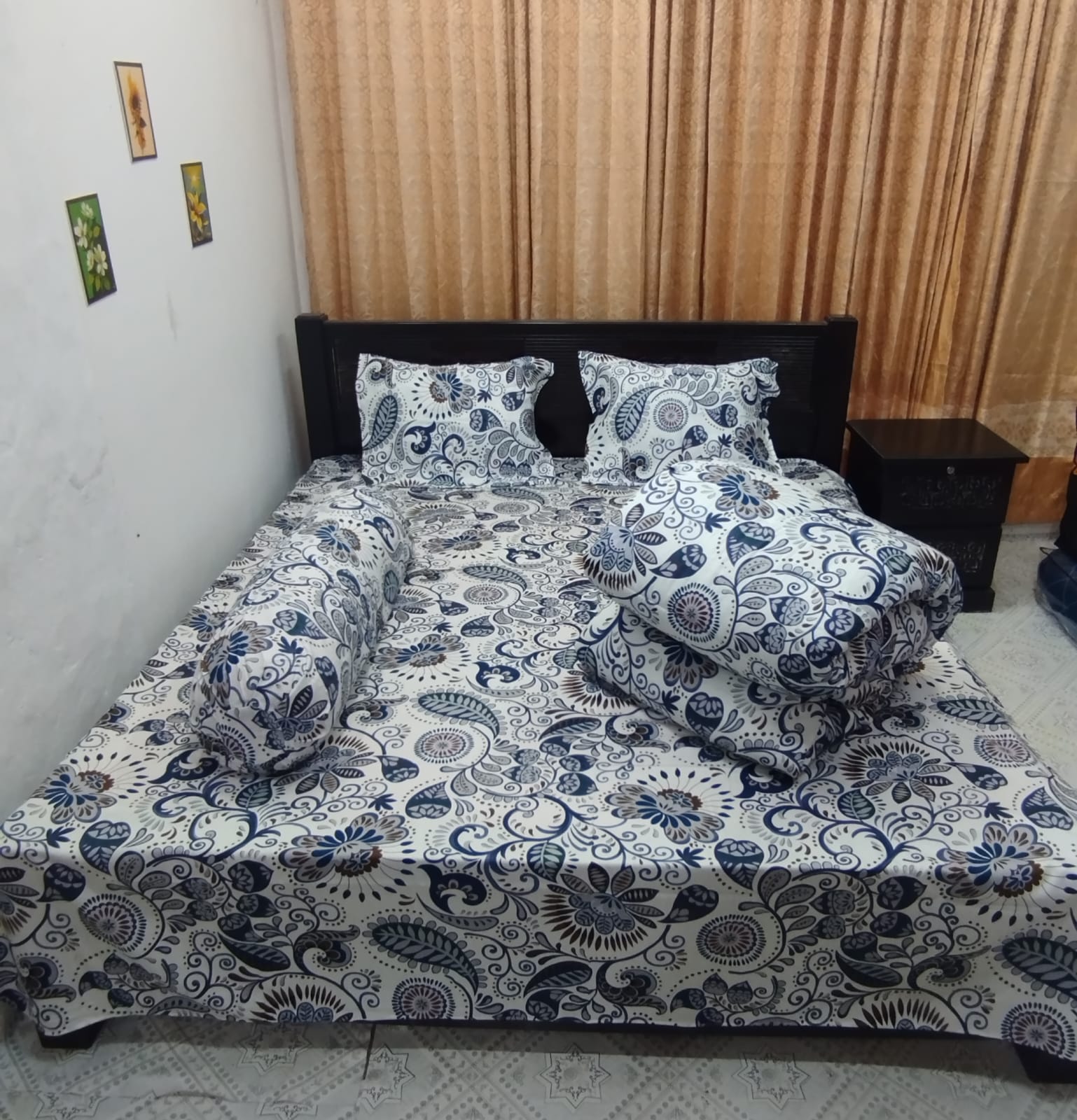 ৫ পিসের সেট প্রিমিয়াম কোয়ালিটি টুইল কটন ফেব্রিক্স কম্ফোর্টার (Comforter)