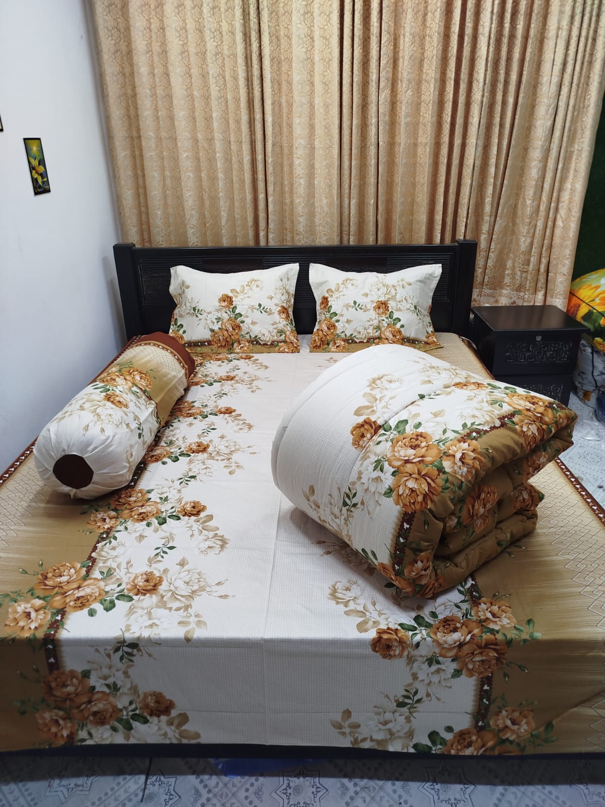 ৫ পিসের সেট প্রিমিয়াম কোয়ালিটি টুইল কটন ফেব্রিক্স কম্ফোর্টার (Comforter)